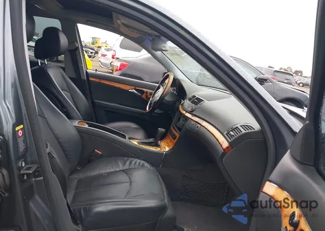 2006 Mercedes-Benz E 350 z USA, uszkodzony, nr VIN WDBUF56J86A835603